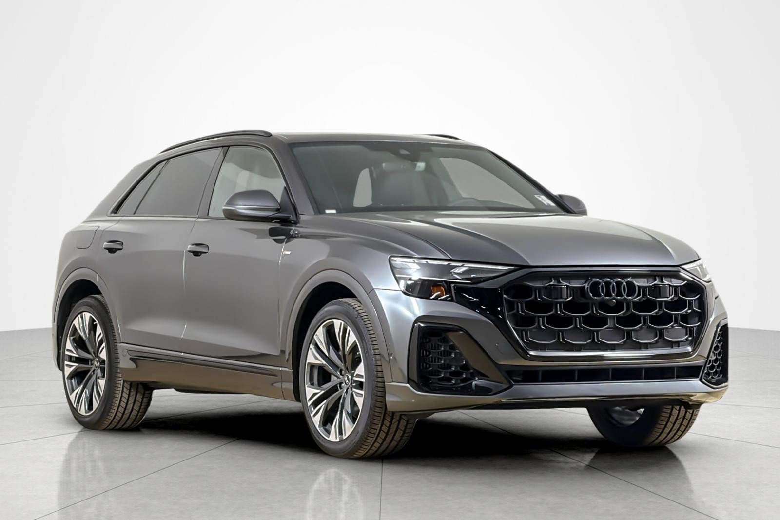 New 2026 Audi Q8 Premium Plus AWD/4WD image 2