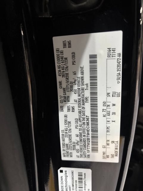 Used 2017 Ford F250 Lariat w/ Lariat Ultimate Package AWD/4WD image 42