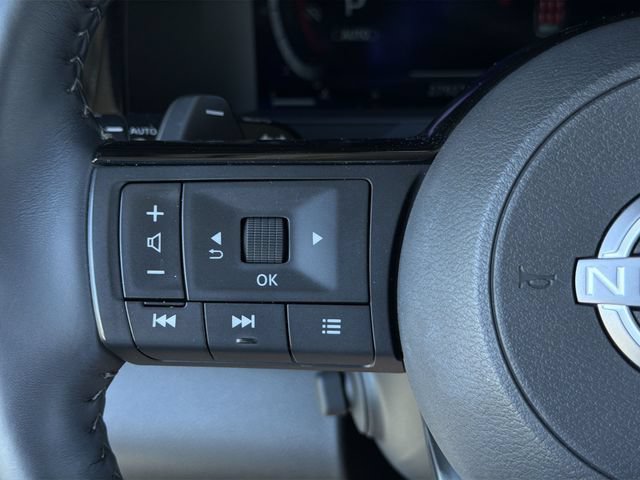 Used 2024 Nissan Pathfinder Platinum w/ Cargo Package AWD/4WD image 31