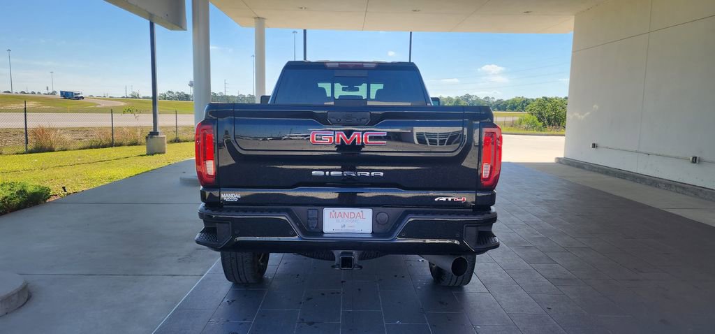 Used 2023 GMC Sierra 3500 AT4 w/ AT4 Preferred Package AWD/4WD image 6