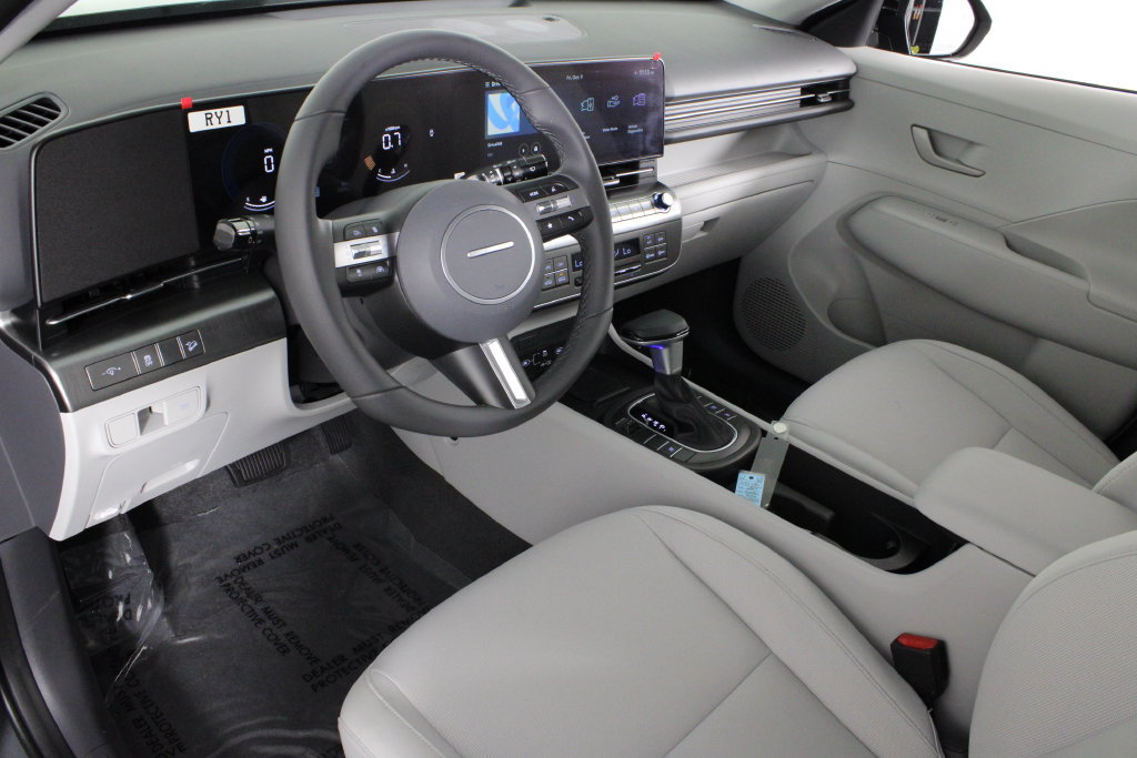 Certified 2027 Hyundai Kona SEL Sport FWD image 19