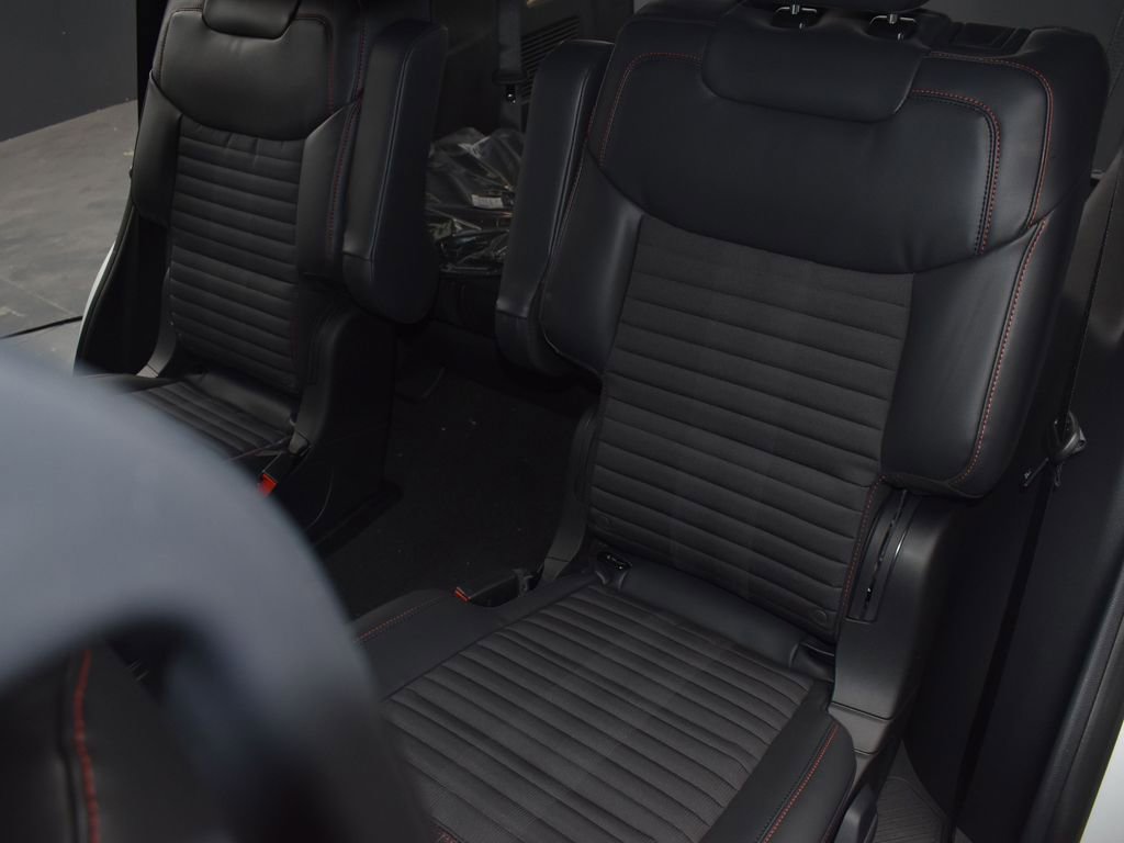 New 2026 Ford Explorer ST-Line image 24