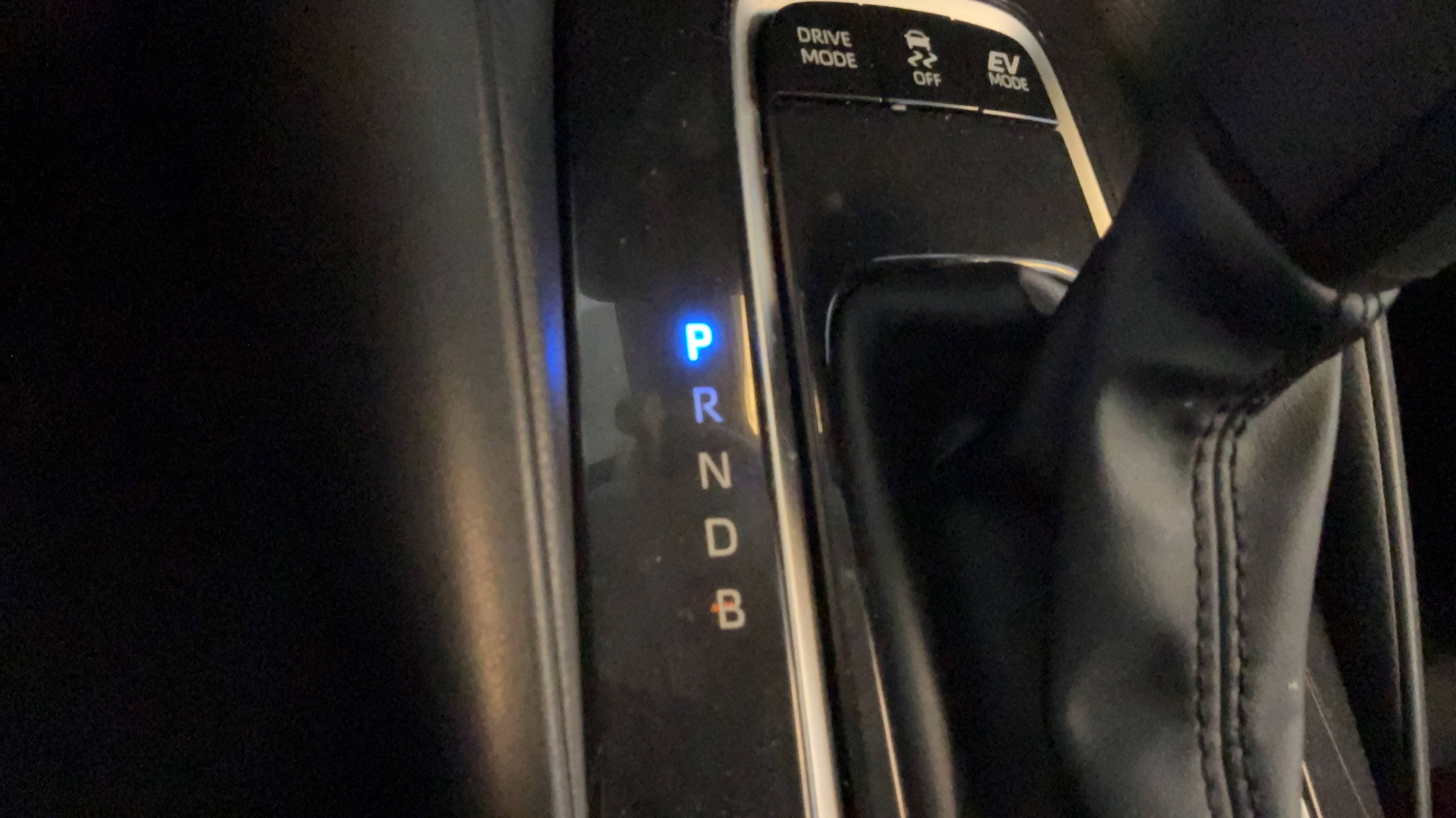 Certified 2024 Toyota Corolla LE FWD image 13
