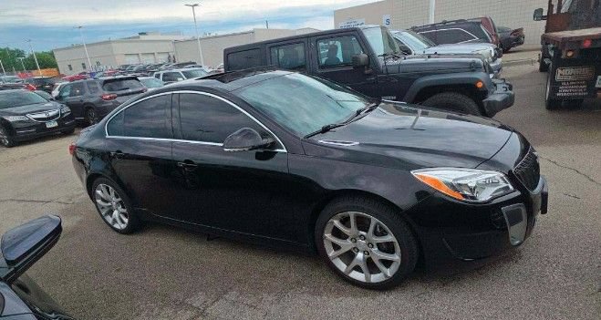 Used 2017 Buick Regal GS w/ Driver Confidence Package #2 AWD/4WD image 4