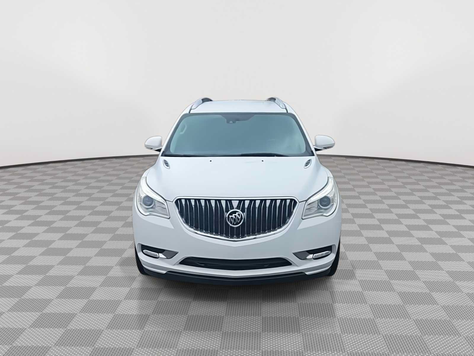 Used 2017 Buick Enclave Leather w/ Trailering Package FWD image 3