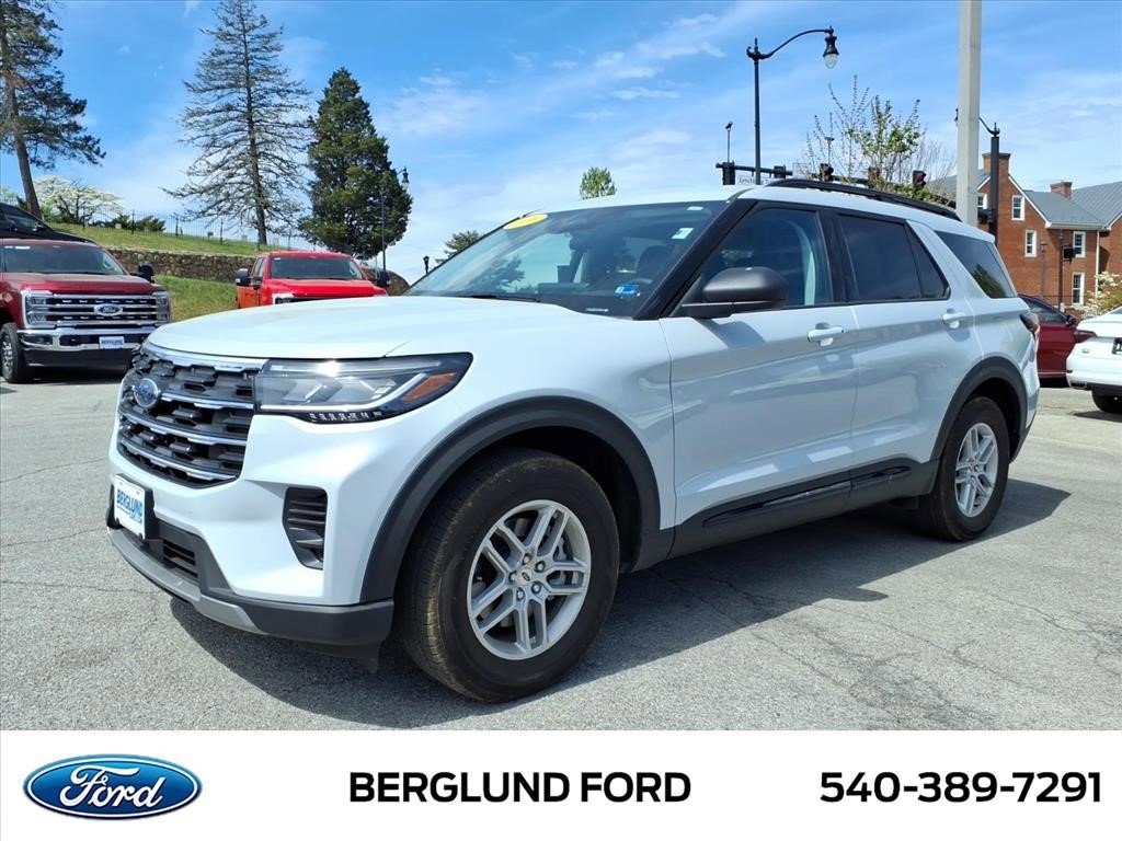 Used 2026 Ford Explorer Active image 9