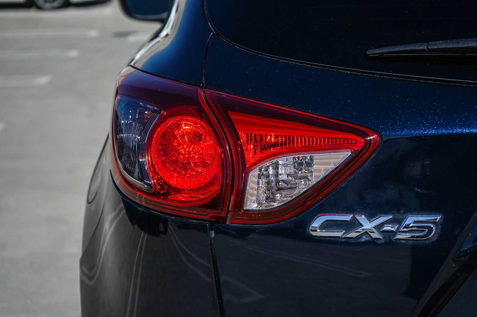 Used 2016 MAZDA CX-5 Touring FWD image 7