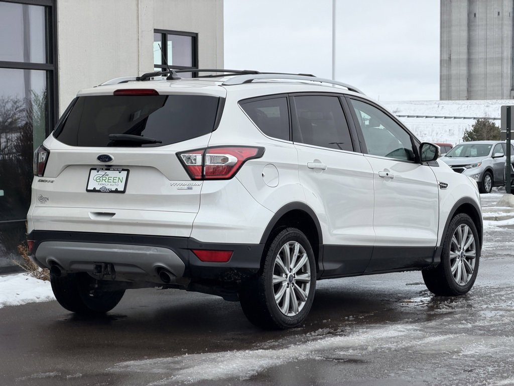 Used 2018 Ford Escape Titanium image 5