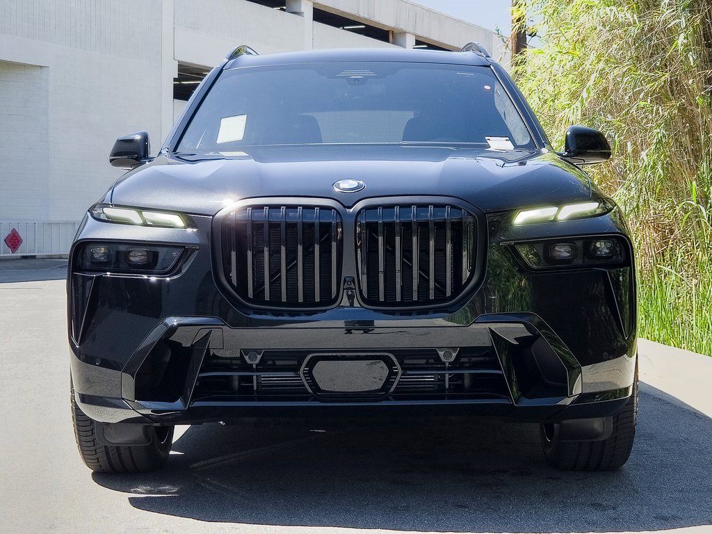 New 2026 BMW X7 xDrive40i w/ M Sport Package image 3