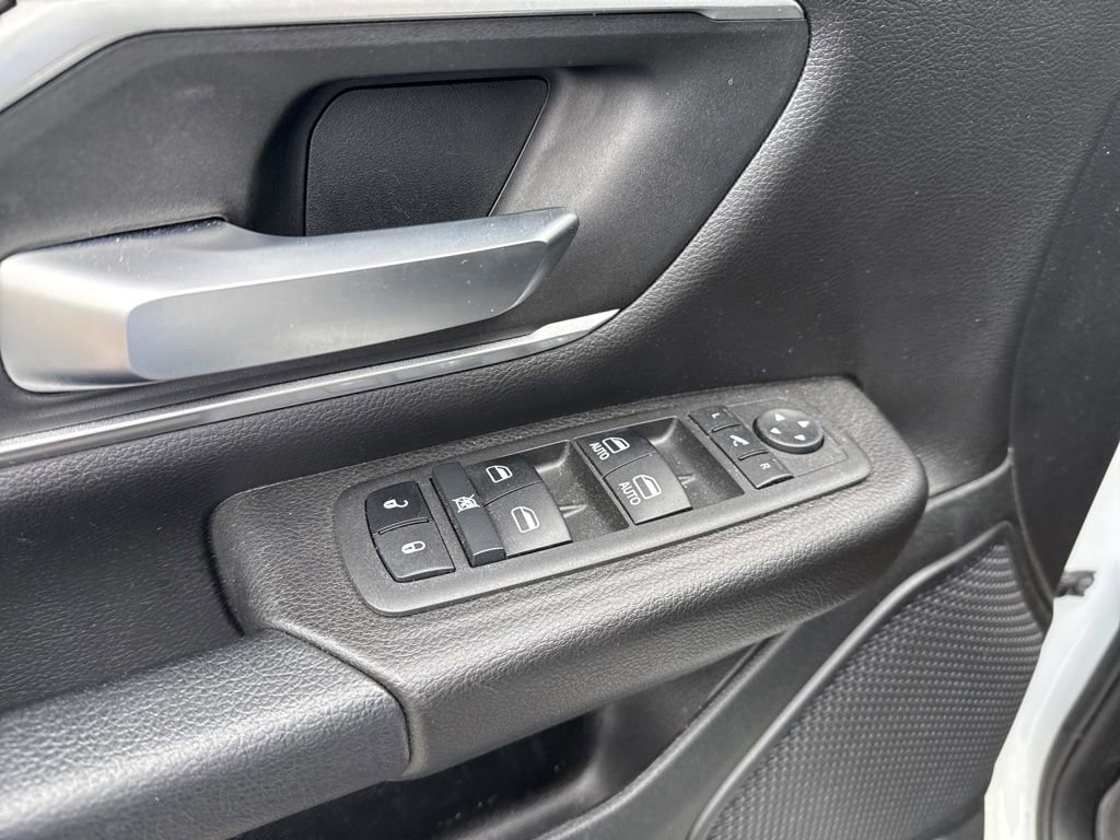 Used 2022 RAM 1500 Big Horn AWD/4WD image 20