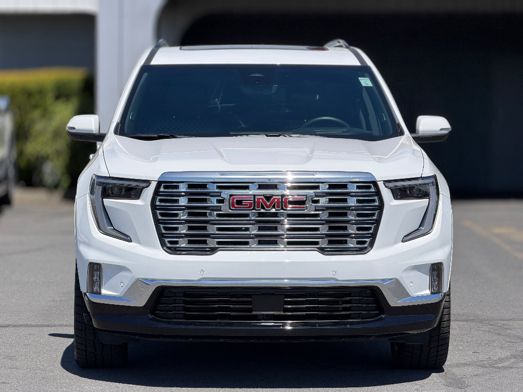 Used 2025 GMC Acadia Denali w/ Super Cruise Package AWD/4WD image 18