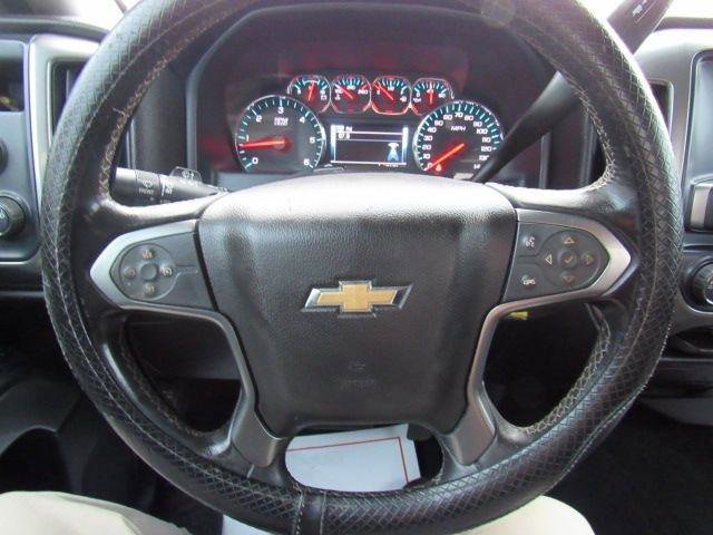 Used 2018 Chevrolet Silverado 1500 LT image 19