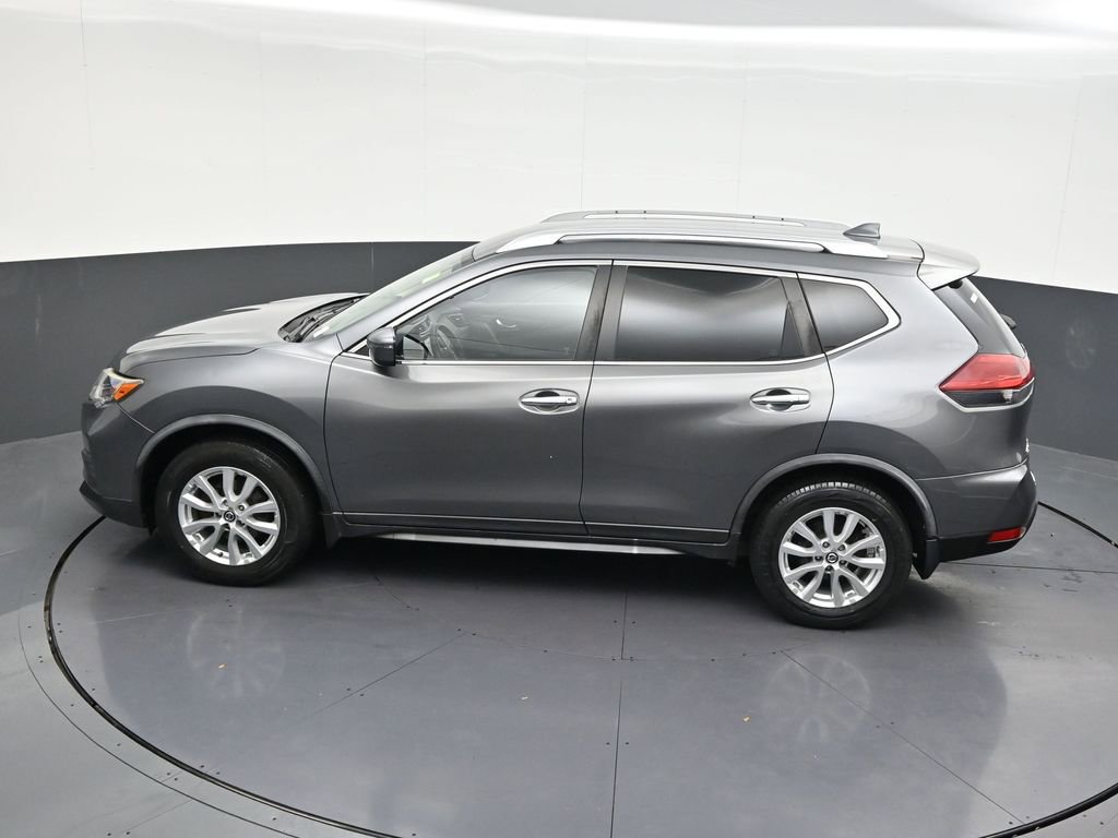 Used 2020 Nissan Rogue S w/ Special Edition Package FWD image 18