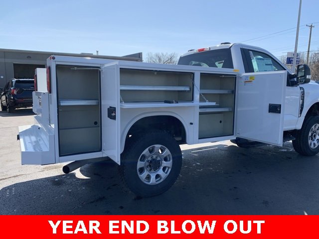 New 2024 Ford F350 XLT w/ FX4 Off-Road Package image 19