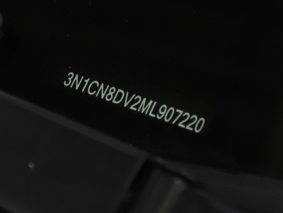 Used 2021 Nissan Versa S image 30