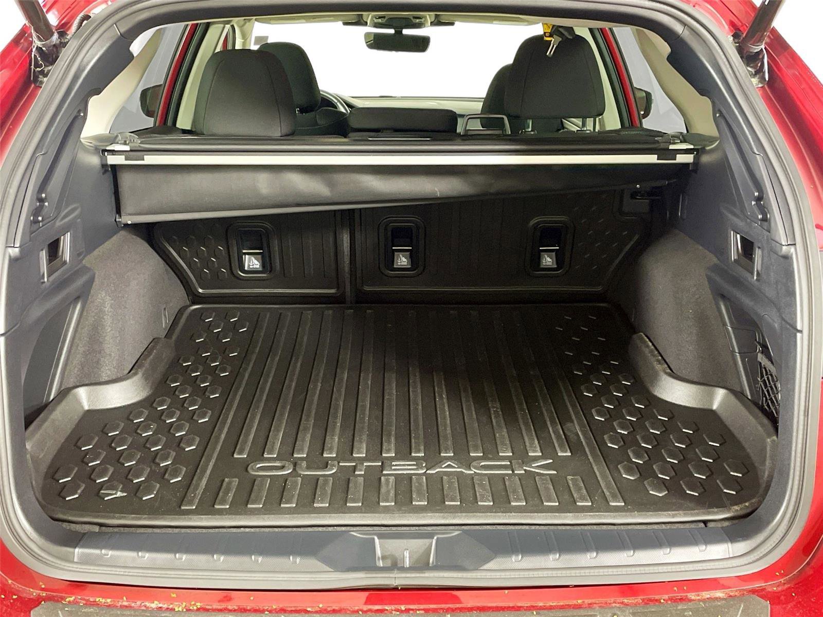 Used 2025 Subaru Outback Premium image 24