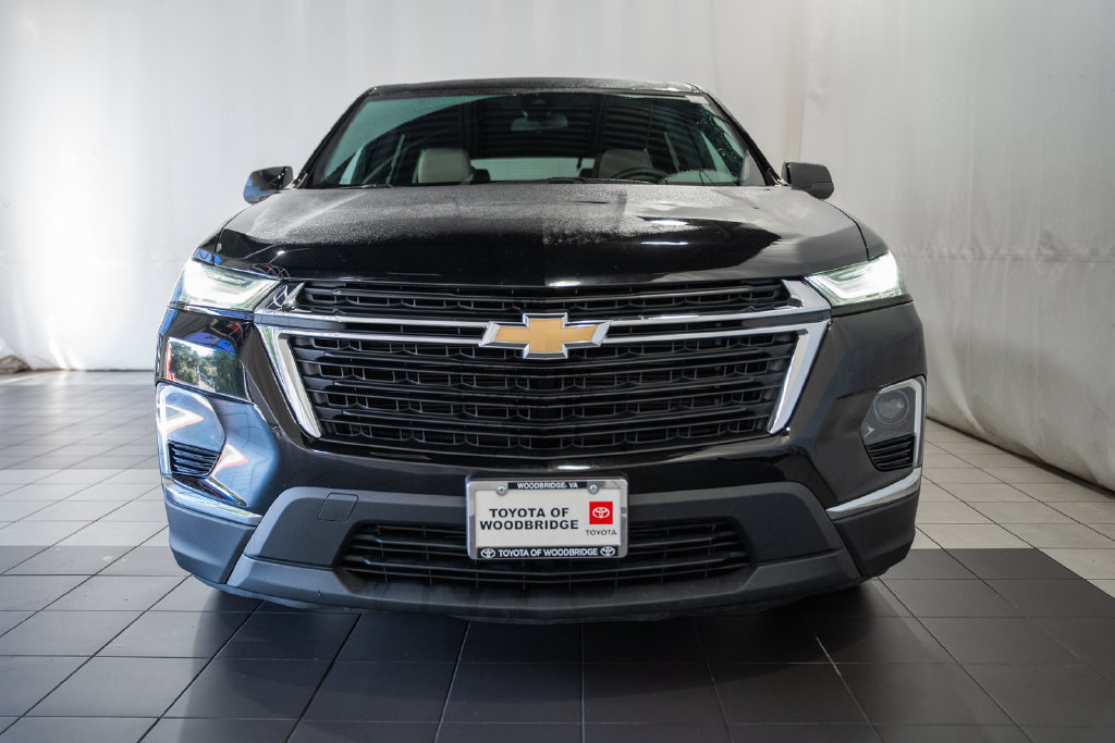 Used 2022 Chevrolet Traverse LS AWD/4WD image 2