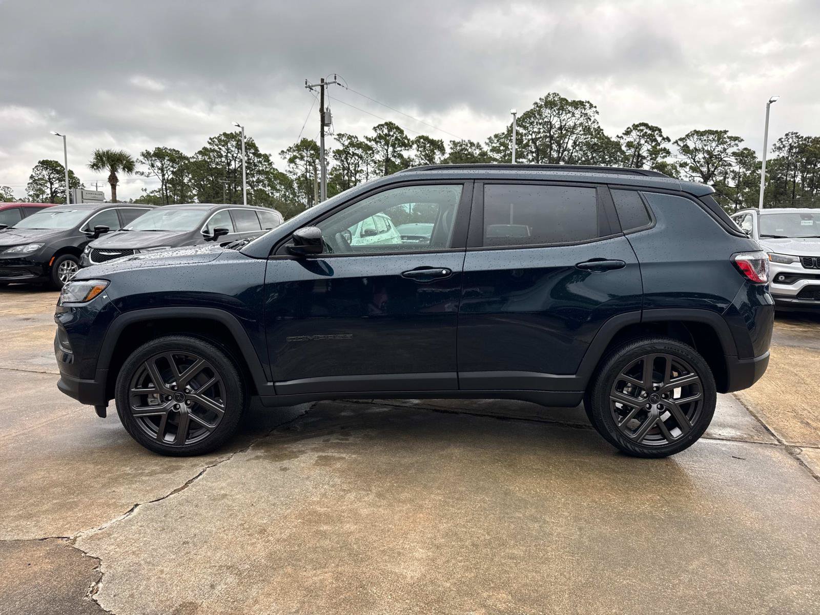New 2026 Jeep Compass Latitude AWD/4WD image 6
