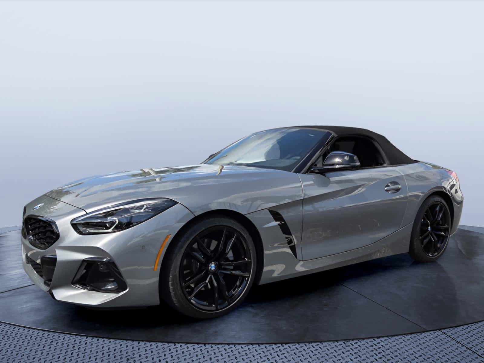 Certified 2026 BMW Z4 sDrive30i RWD image 2