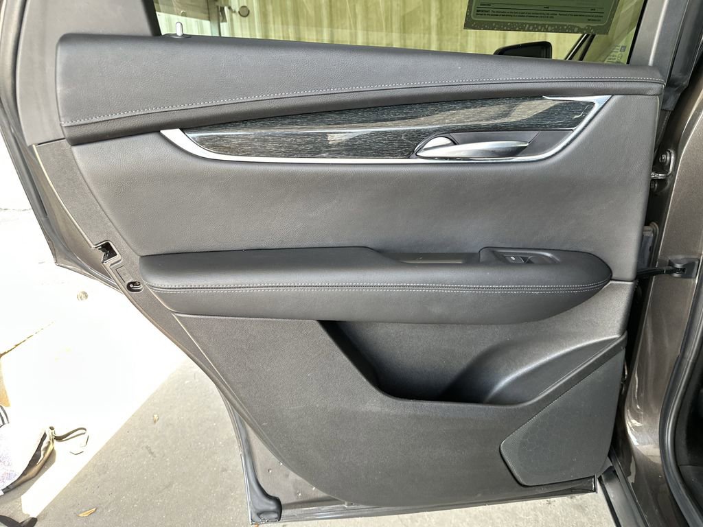 Used 2020 Cadillac XT5 Premium Luxury image 29