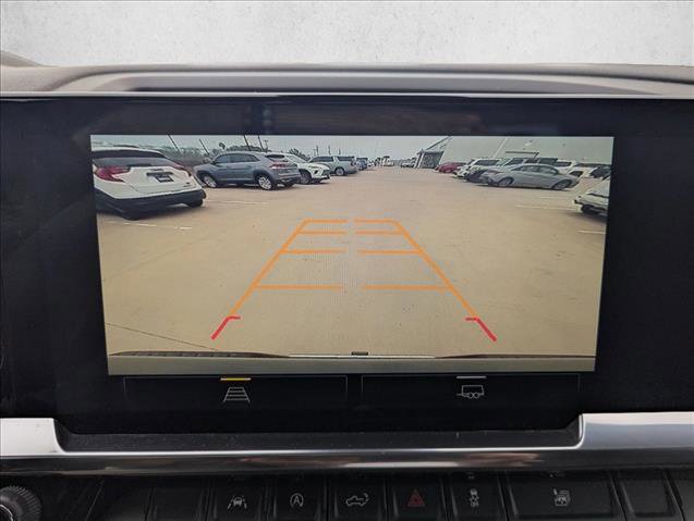 Used 2025 Chevrolet Silverado 1500 LT image 14