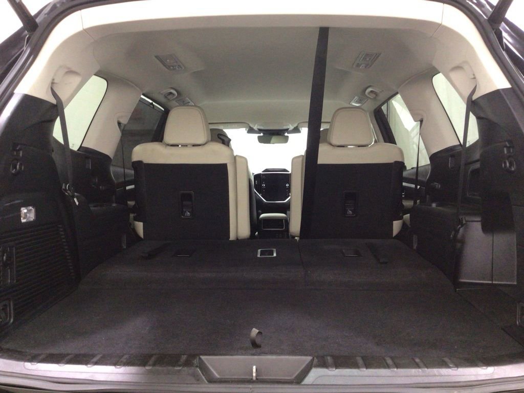 Used 2024 Subaru Ascent Limited AWD/4WD image 26