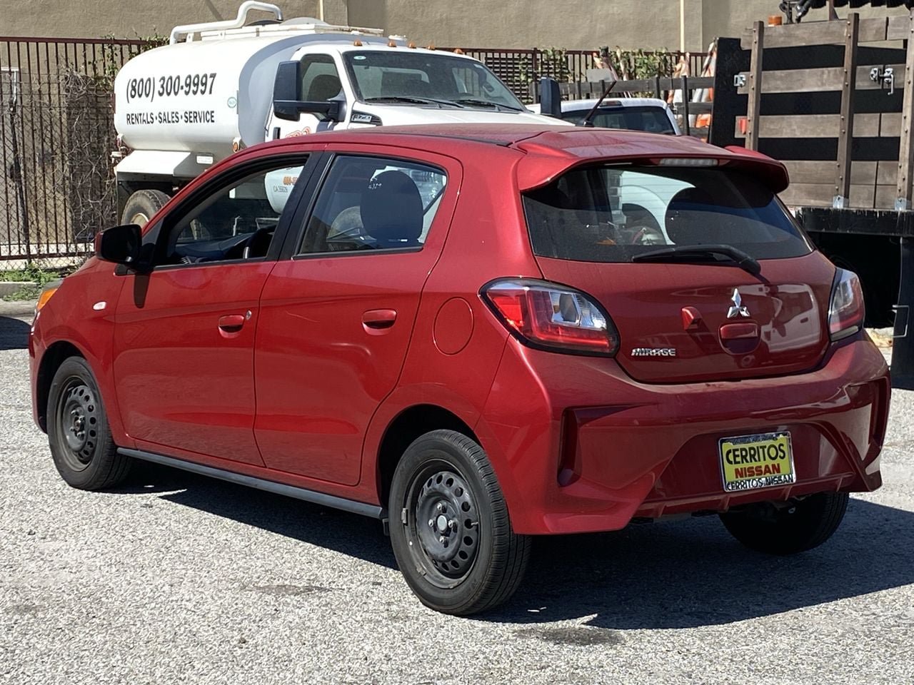 Used 2022 Mitsubishi Mirage ES FWD image 4
