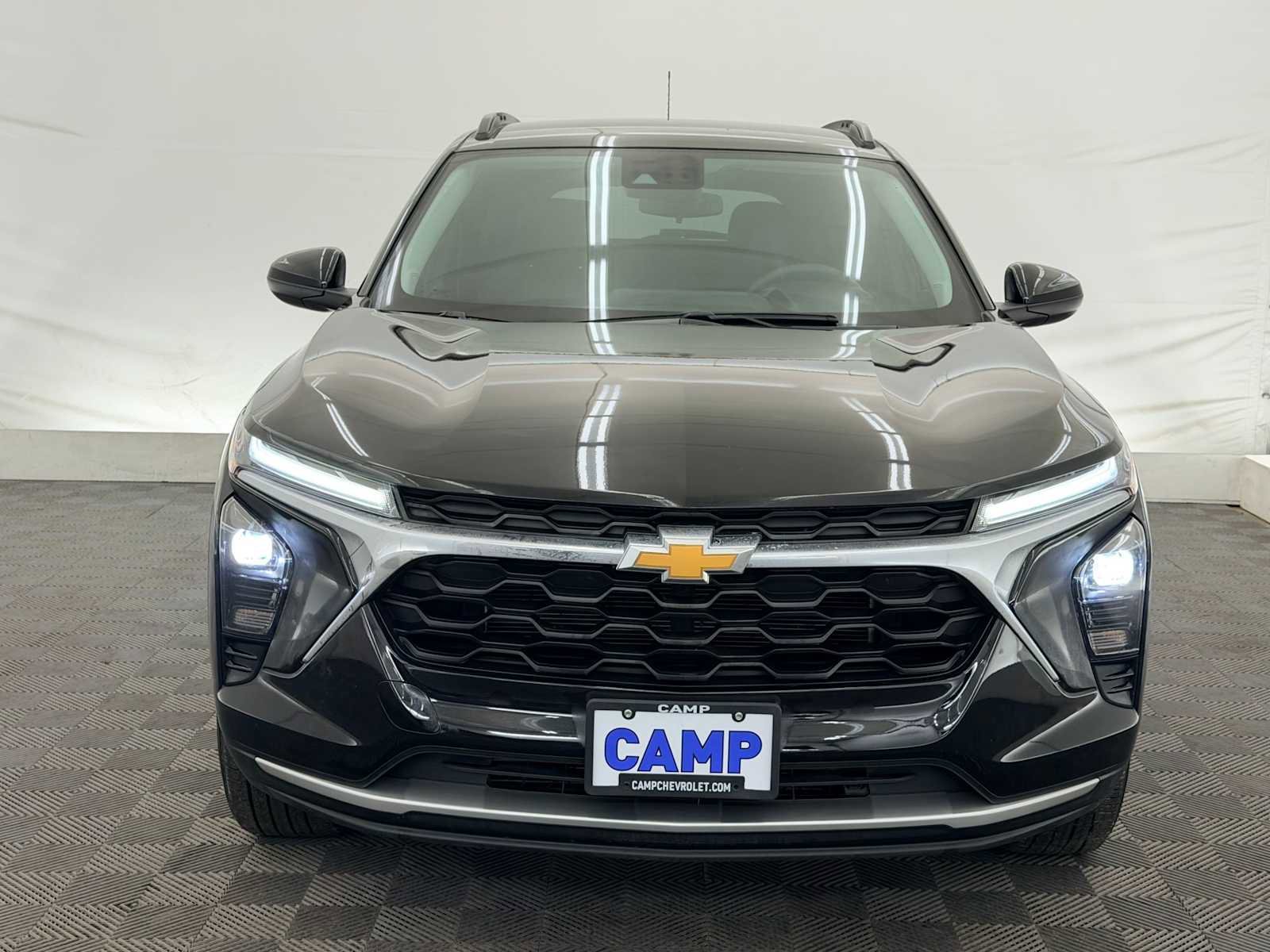 Used 2024 Chevrolet Trax LT image 9
