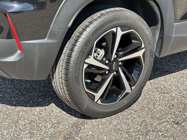 Certified 2022 Chevrolet TrailBlazer RS w/ Technology Package AWD/4WD image 31