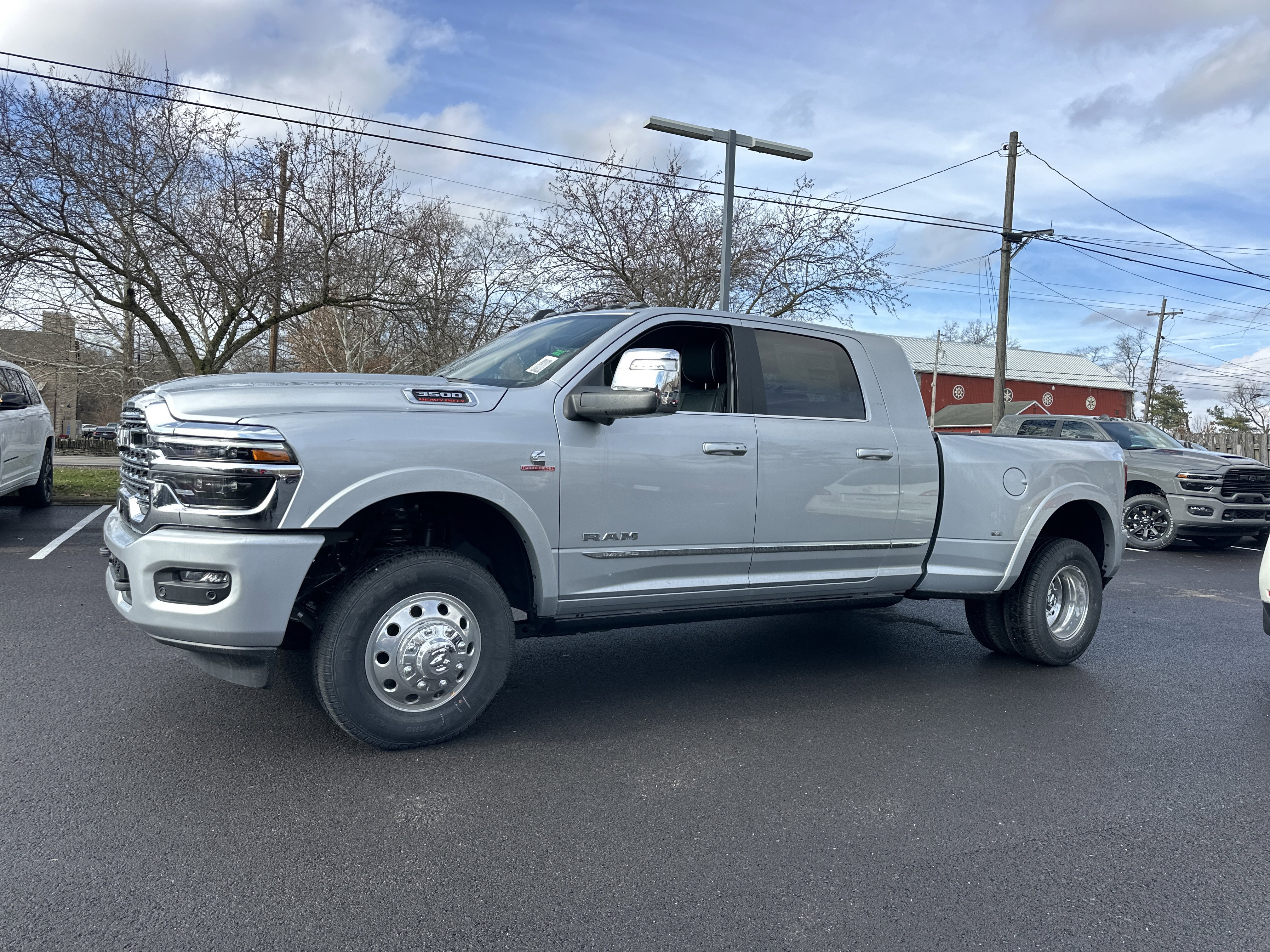 New 2026 RAM 3500 Limited image 25
