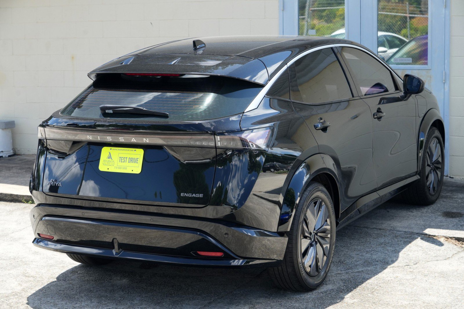 Used 2023 Nissan Ariya FWD image 45