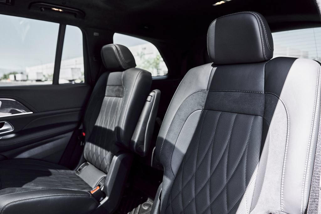 Used 2025 Mercedes-Benz GLS 63 AMG 4MATIC image 48