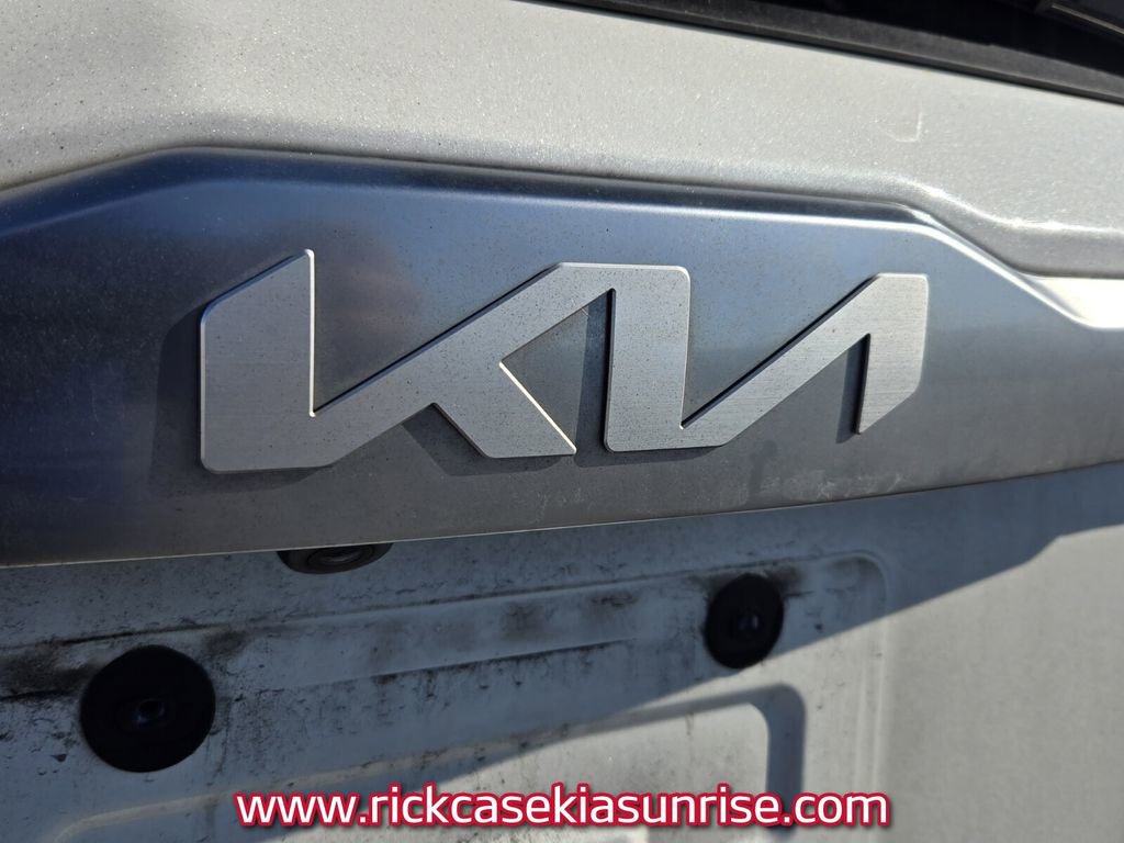 Used 2023 Kia Seltos S image 8