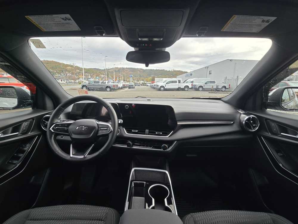 Used 2025 Chevrolet Equinox LT w/ Midnight Edition FWD image 15