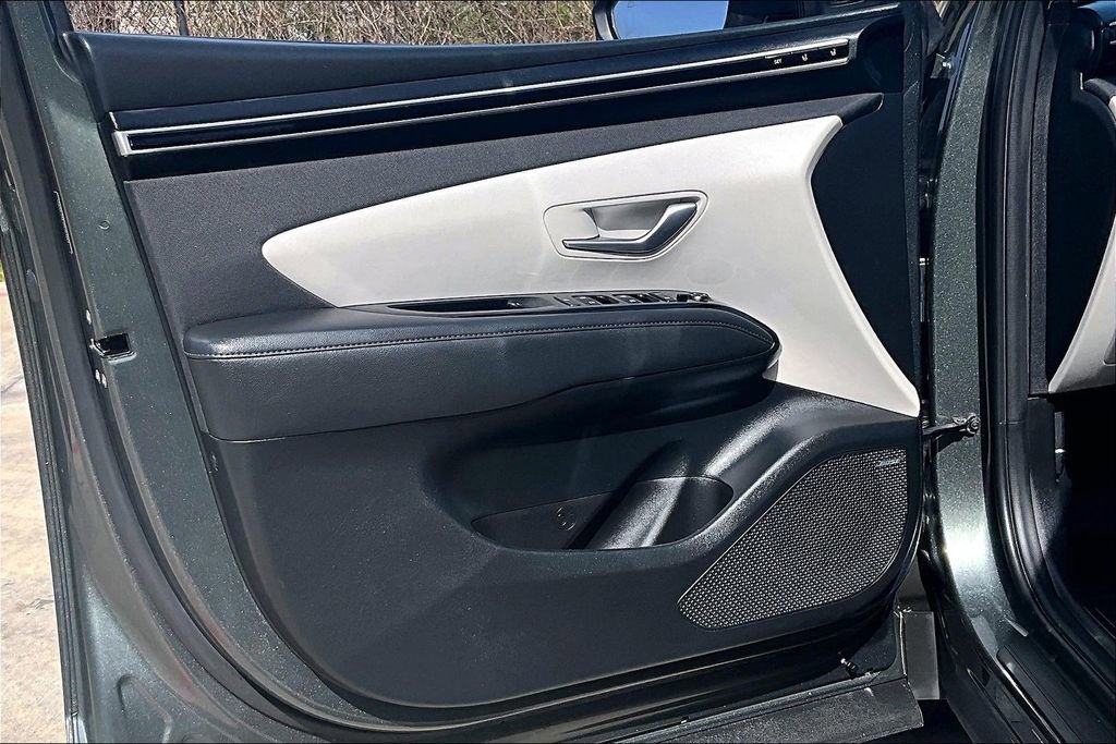 Used 2023 Hyundai Tucson Limited image 24