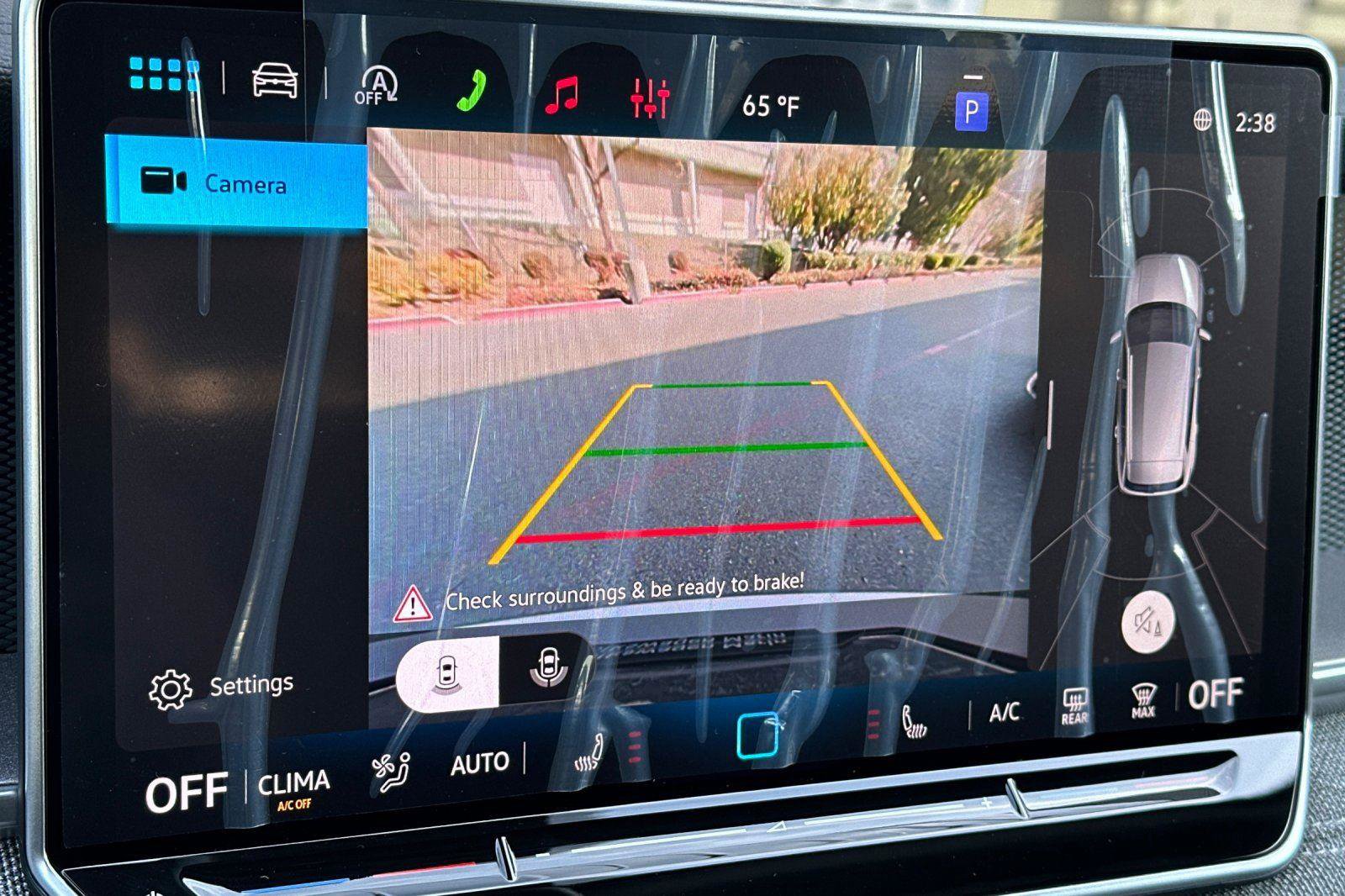 New 2026 Volkswagen Tiguan S FWD image 18