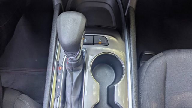 Used 2024 Chevrolet Malibu LT image 32