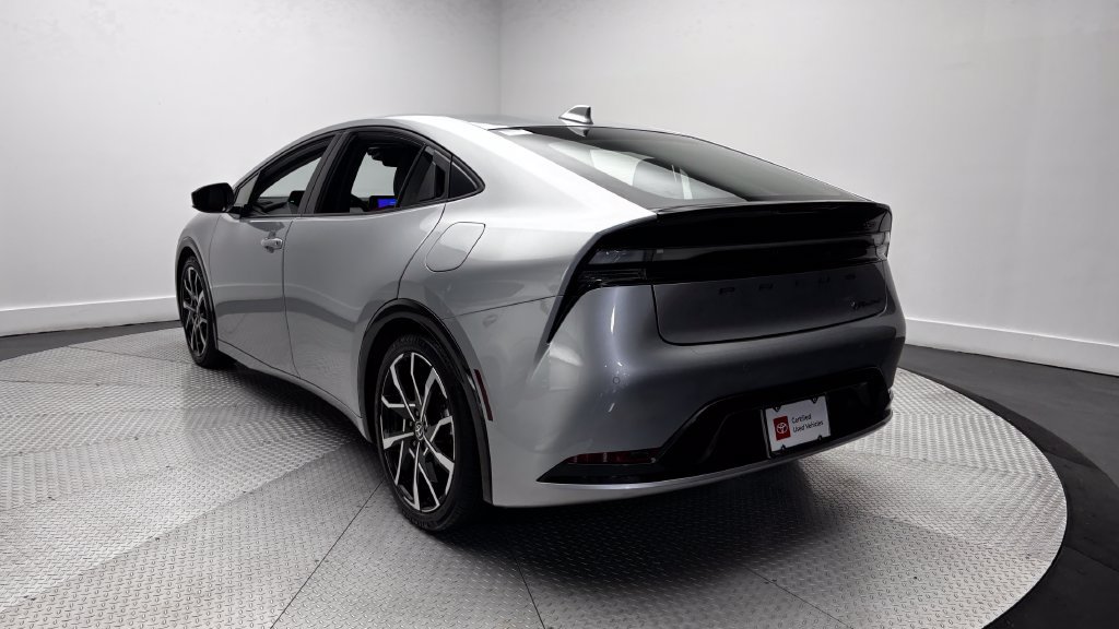 Certified 2023 Toyota Prius Prime FWD image 34