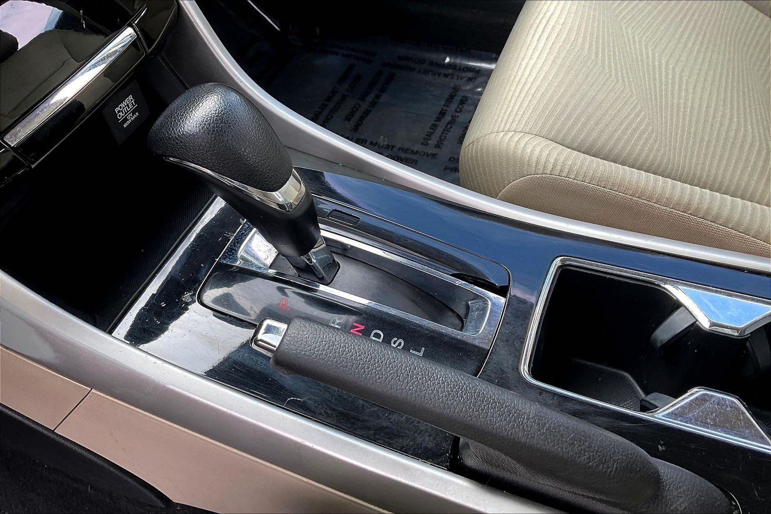 Used 2016 Honda Accord LX image 17