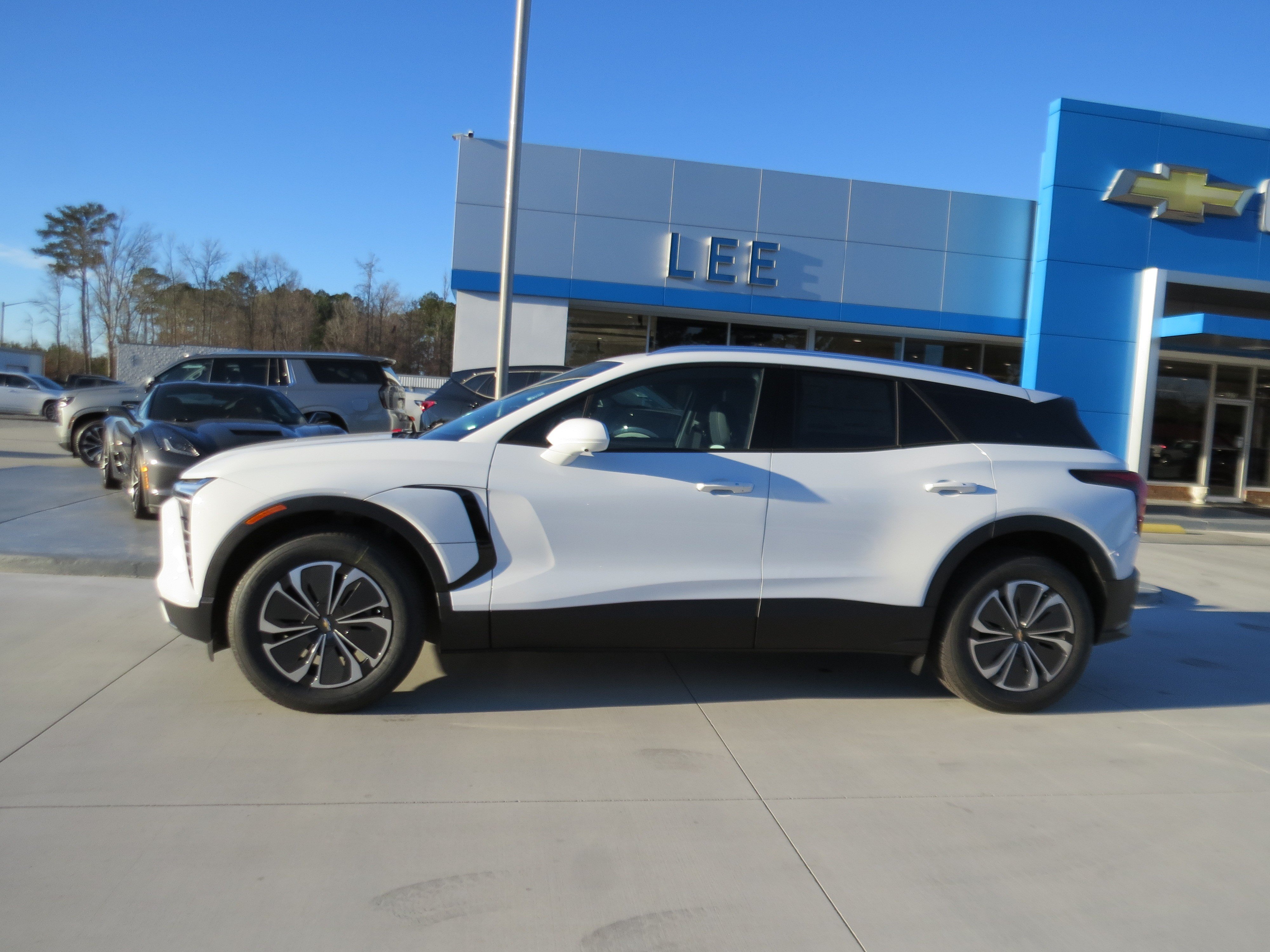 New 2026 Chevrolet Blazer EV LT FWD image 2