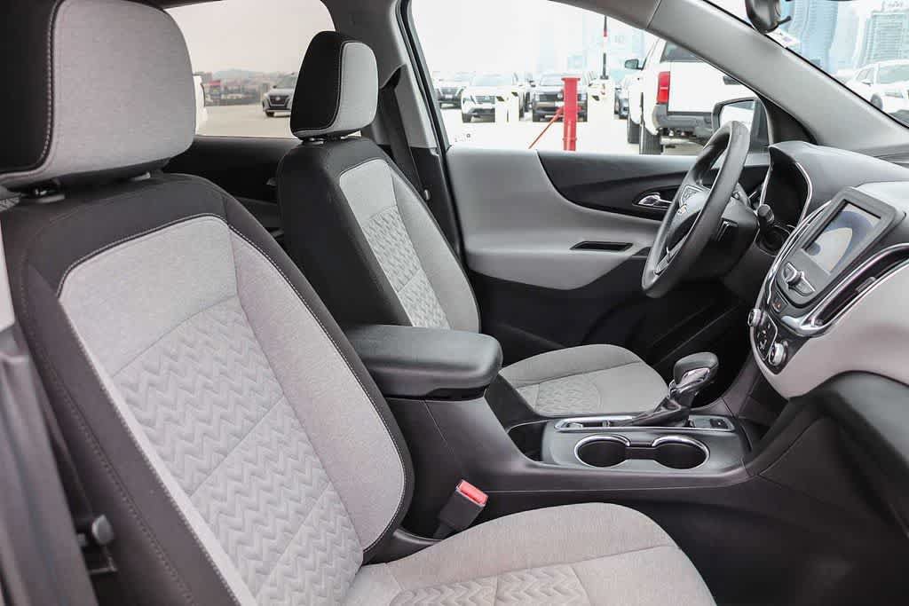 Used 2022 Chevrolet Equinox LT AWD/4WD image 14