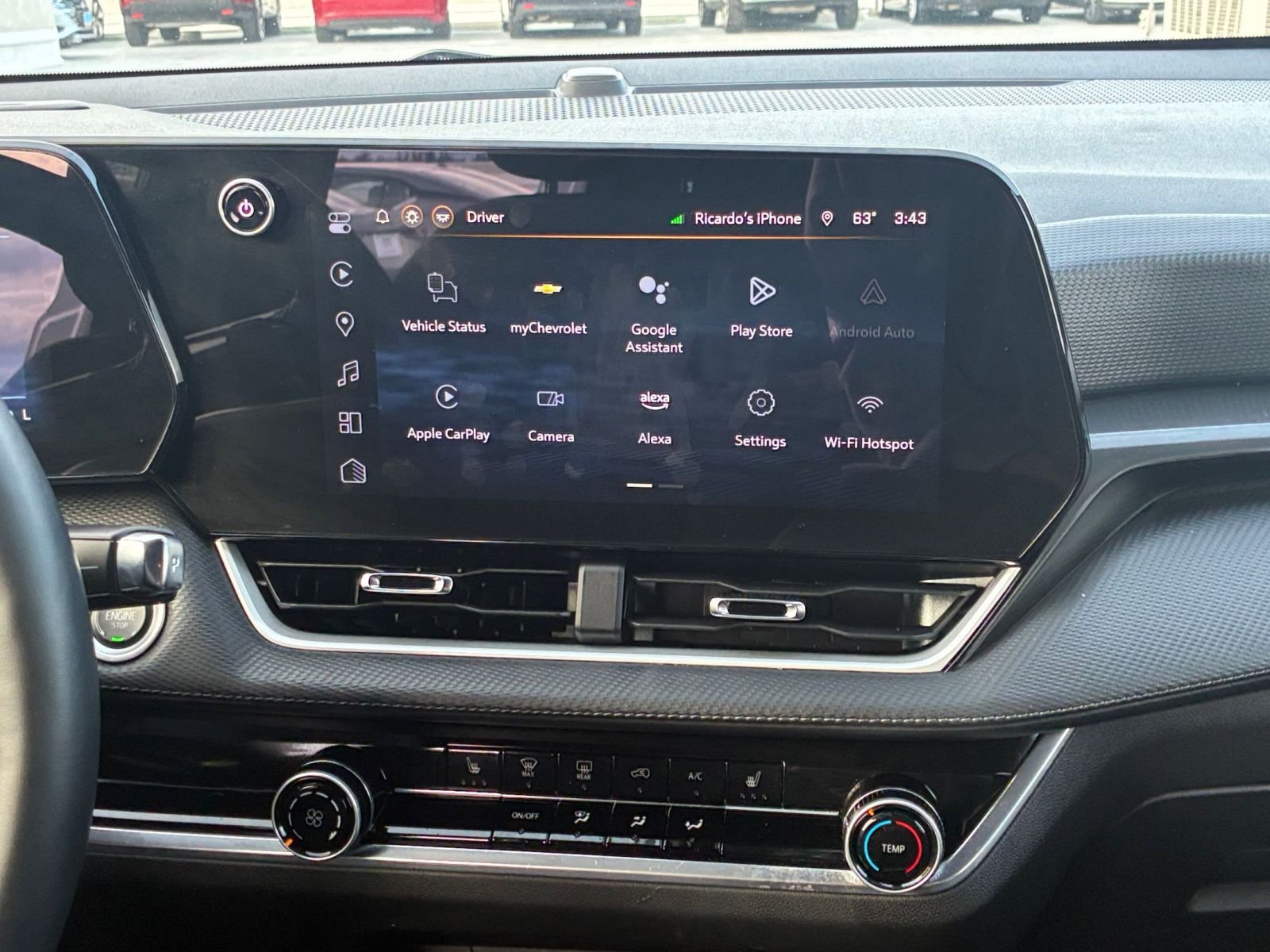 Used 2025 Chevrolet Equinox LT image 18