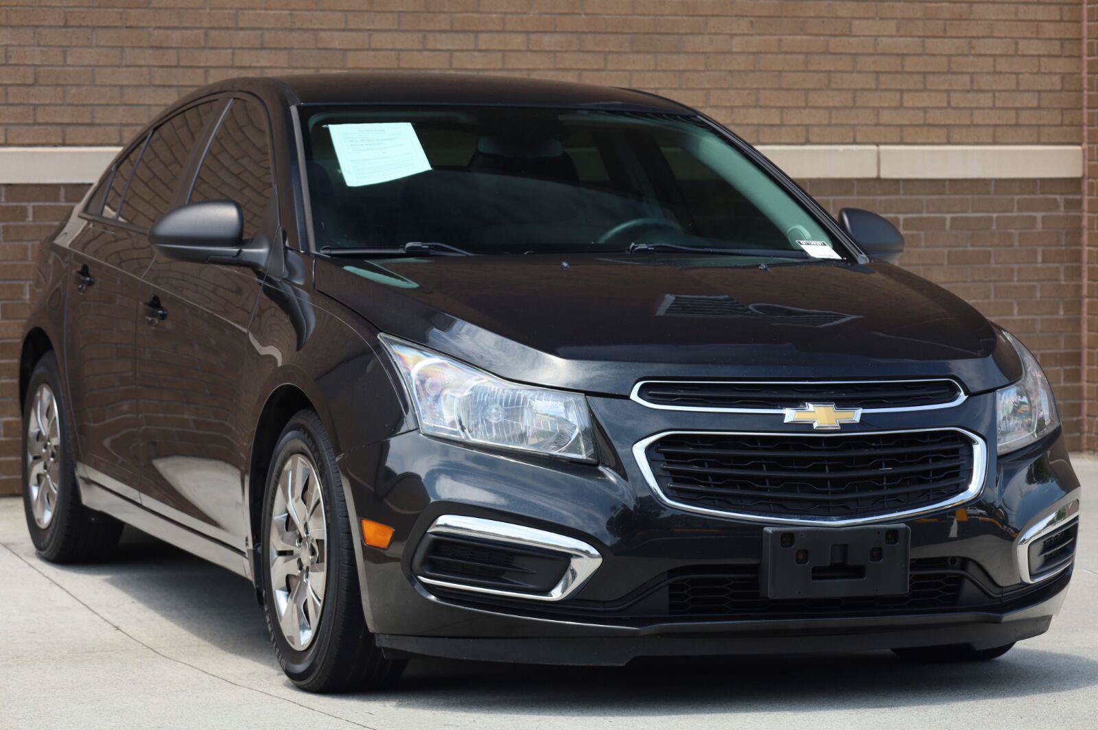 Used 2016 Chevrolet Cruze LS FWD image 6