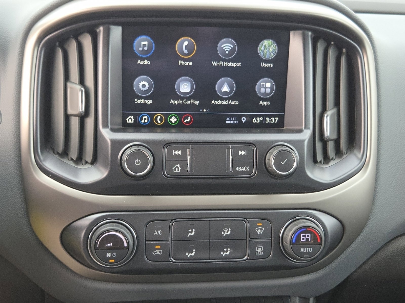 Used 2021 Chevrolet Colorado Z71 w/ Safety Package image 28