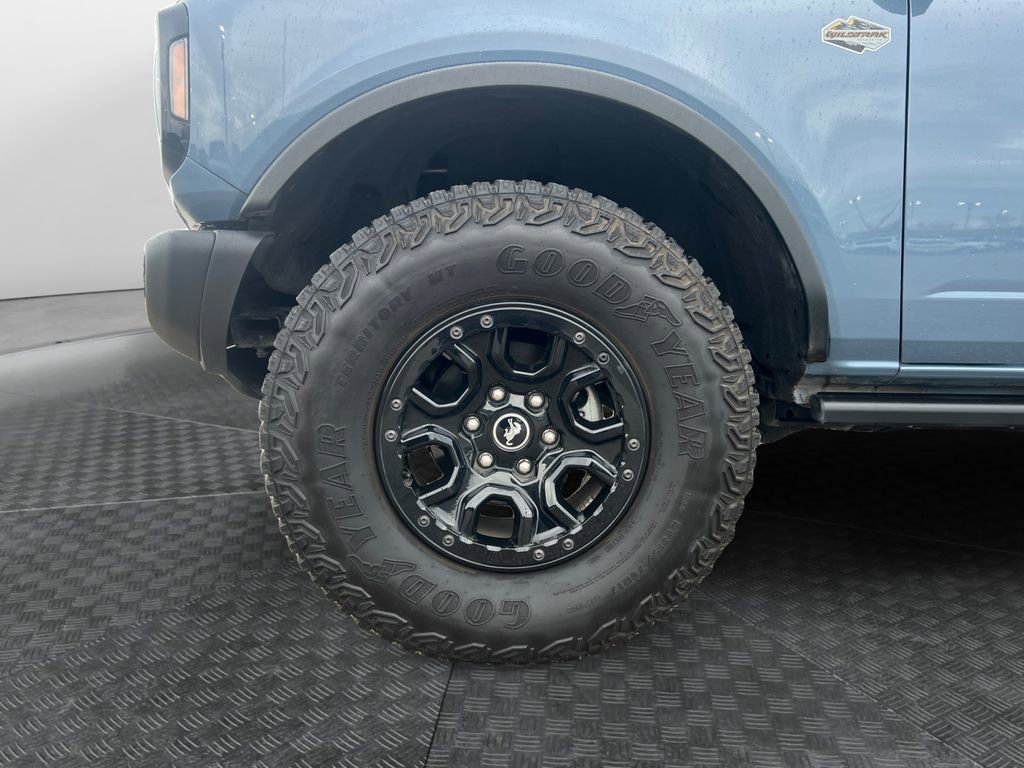 Used 2023 Ford Bronco Wildtrak image 23