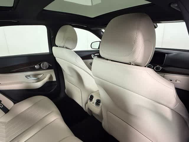 Used 2021 Mercedes-Benz E 350 Sedan image 28