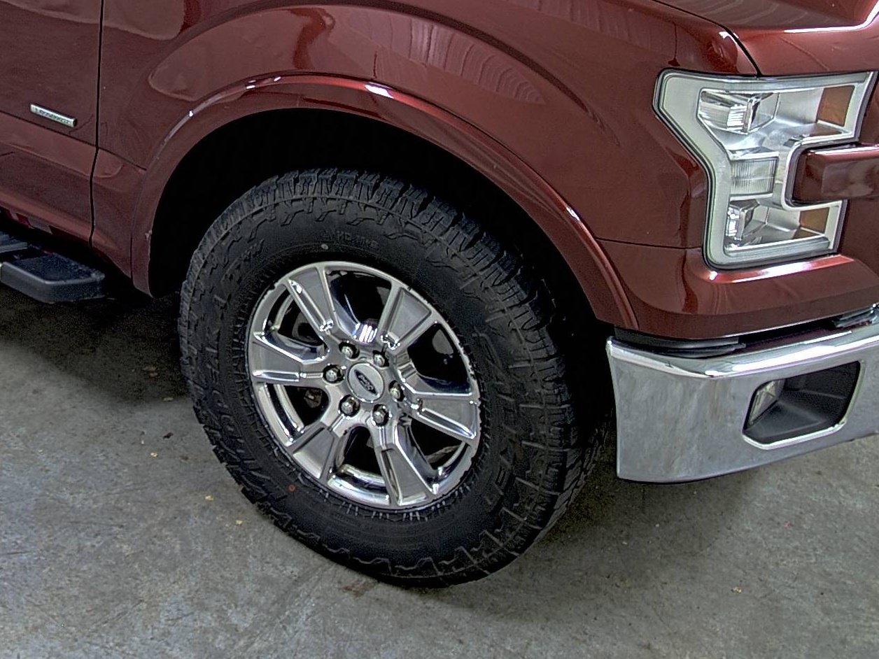 Used 2016 Ford F150 Lariat w/ Equipment Group 502A Luxury AWD/4WD image 14