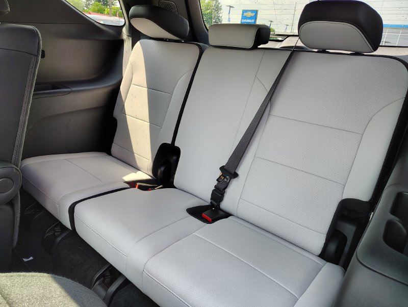 Certified 2025 Chevrolet Traverse High Country w/ LPO, Floor Liner Package AWD/4WD image 15