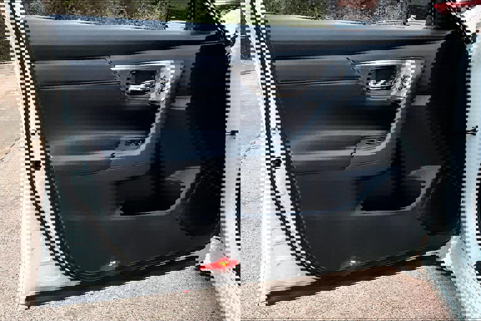 Used 2014 Nissan Altima 2.5 SL w/ Technology Package image 20