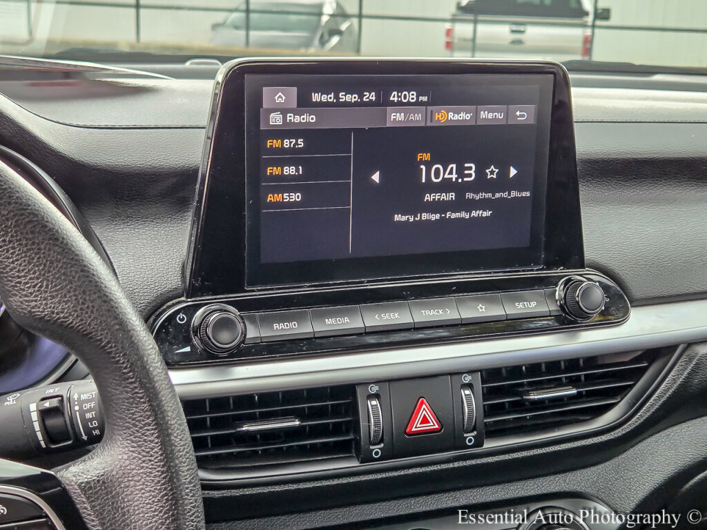 Used 2024 Kia Forte LXS w/ LXS Technology Package image 20